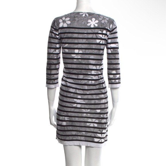 Marc Jacobs Striped Flower Shift Dress (Size S) EUC - Picture 4 of 12